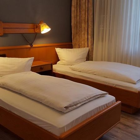Hotel Alt Steinbach Steinbach im Taunus Exteriör bild